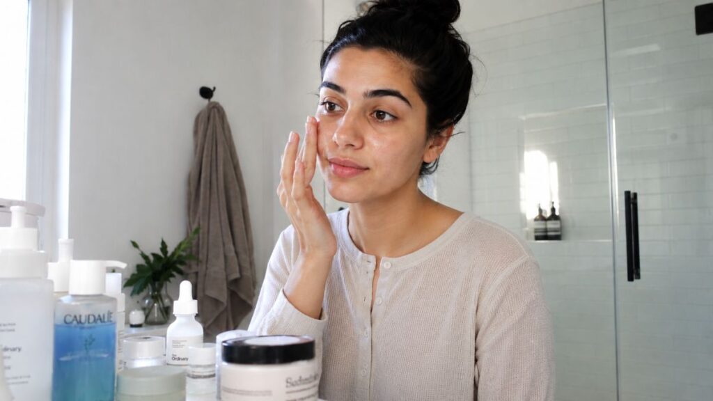 Woman following a skincare for oily skin routine with healthy, shine-free skin